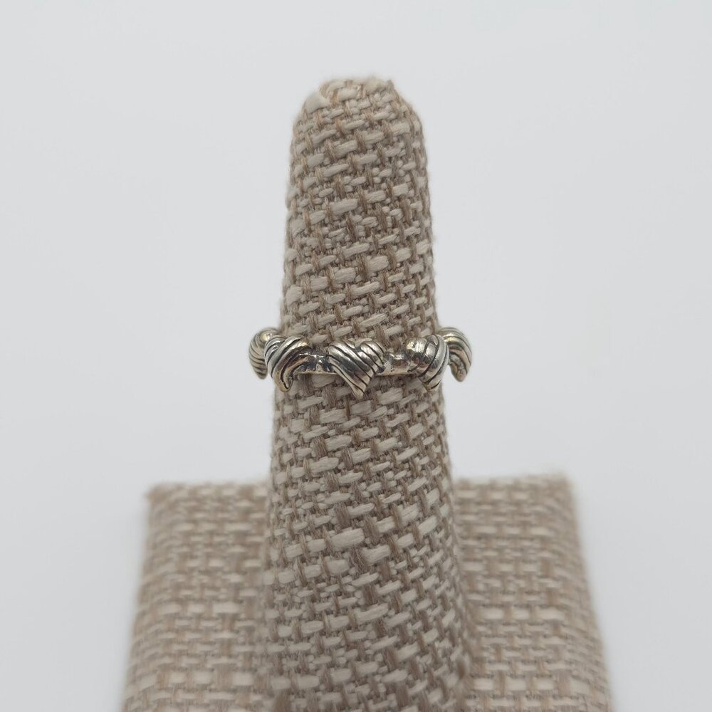 Size 6 Sterling Silver Unique Design Hearts Ring A1692